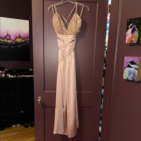 Dresses & Skirts - Dusty pink sequin detail goddess maxi dress - 10